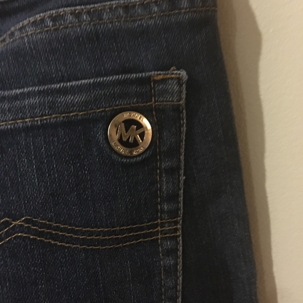 Jeans - Picture 8 of 8